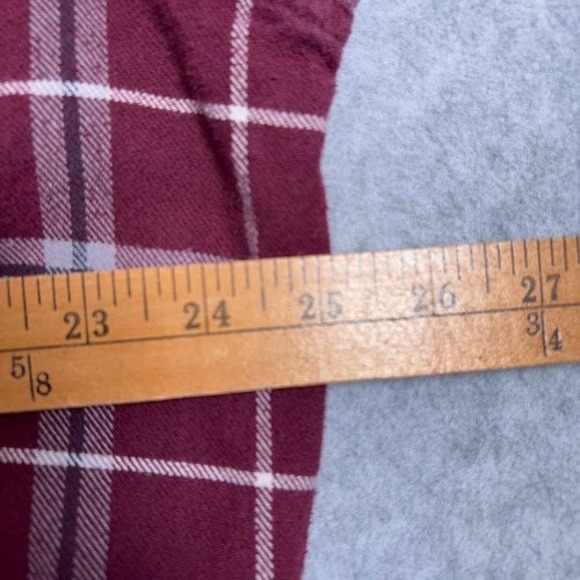 Wrangler Flannel Shirt Mens XL Burgundy Plaid Long Sleeve Button Up Shirt Cotton - Picture 5 of 6
